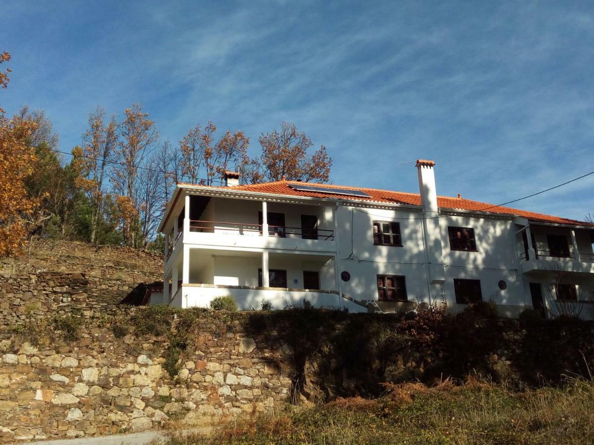 Gasthaus Casa Da Sico Manteigas Exterior foto